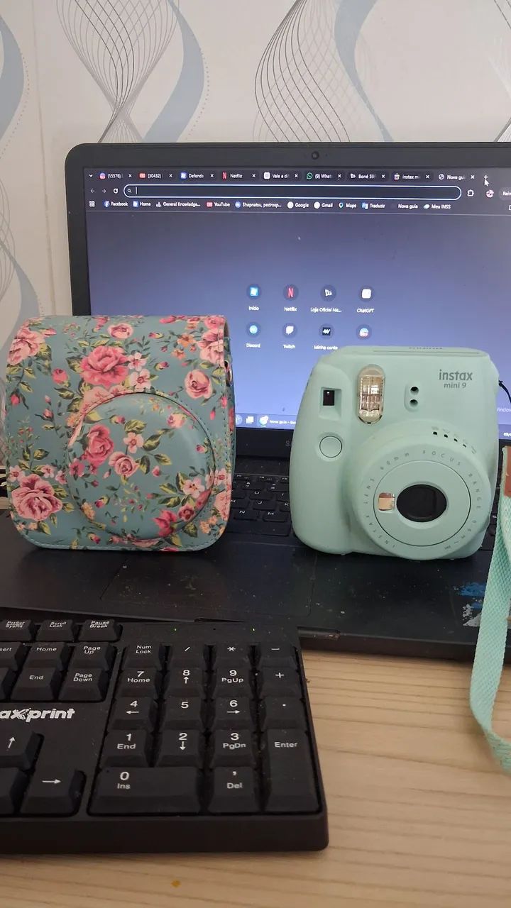 Câmera instax mini 9