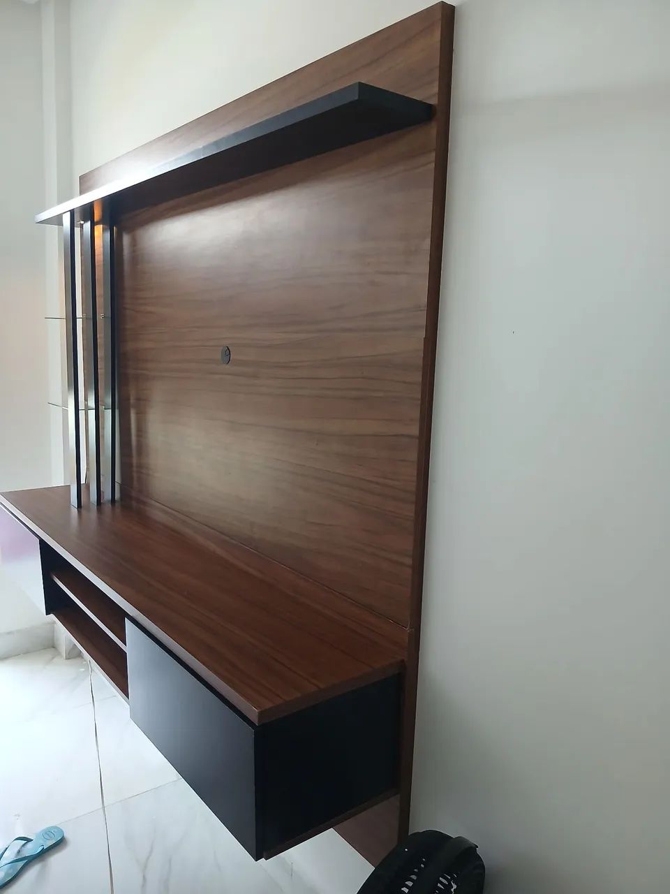 Panel 65204305175810122