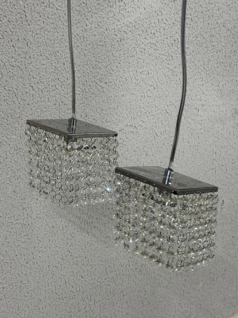 Par de pendentes cristal