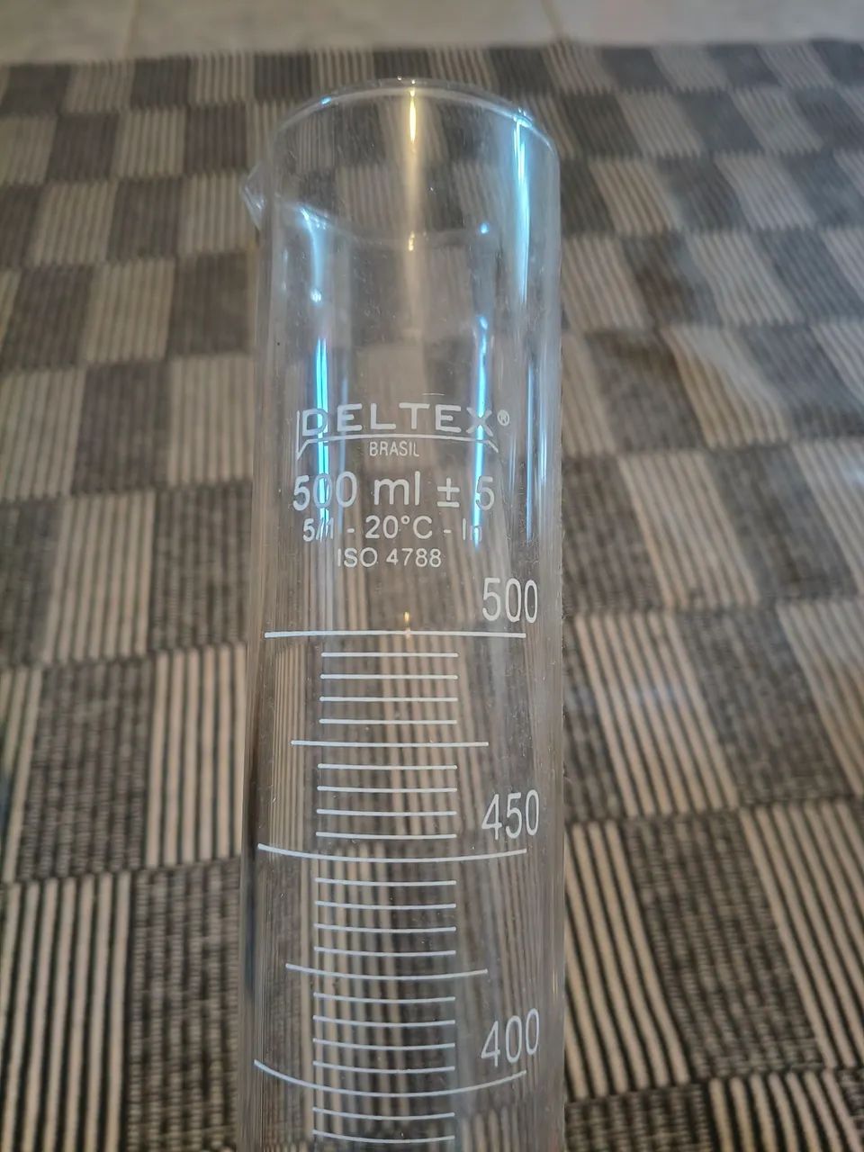 Proveta graduada de vidro 500ml - Foto 4