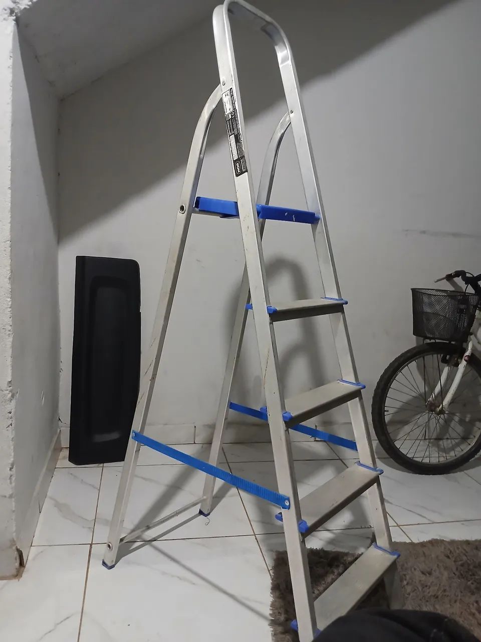 Escada mor 5 degrau nova 
