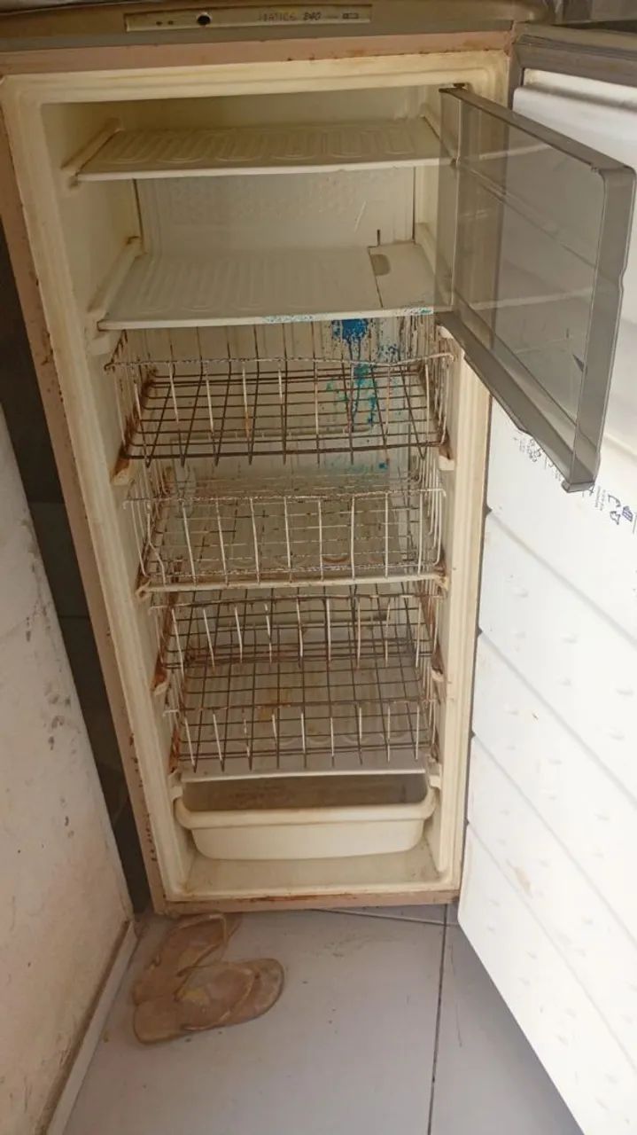 freezer usado! Bom pra quem meche com isso comprar.  - Foto 2