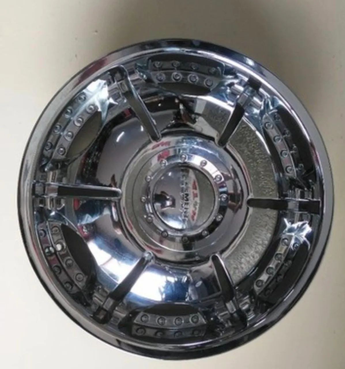 ARO 20 CROMADA E 4 PNEUS NOVOS - Foto 2