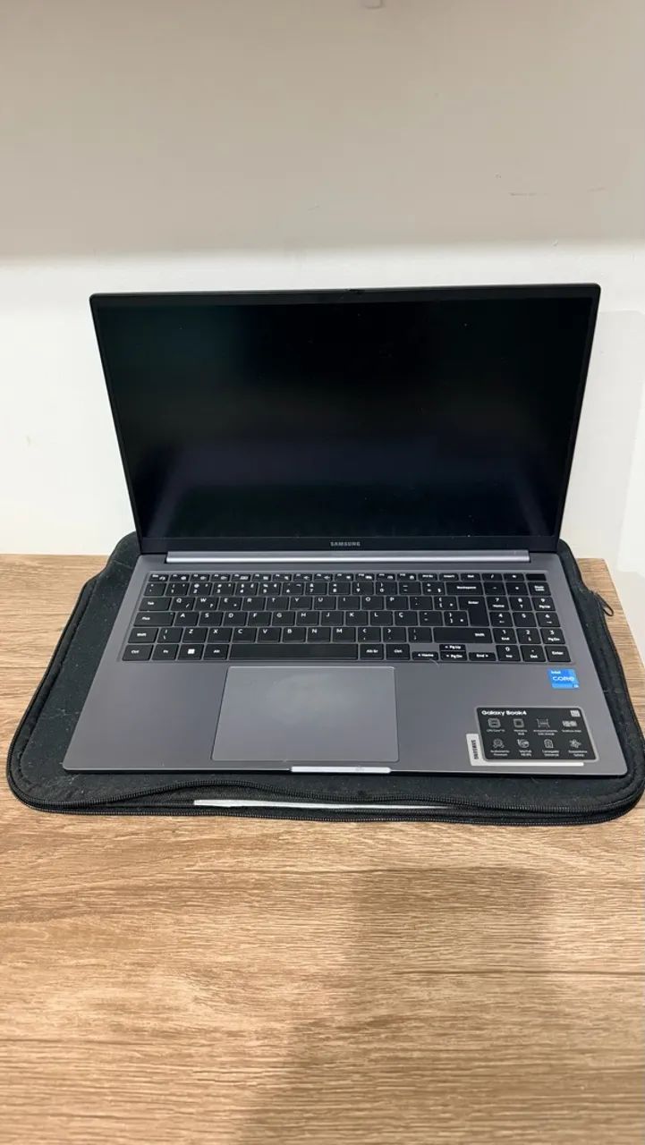 Samsung Book4 i5 