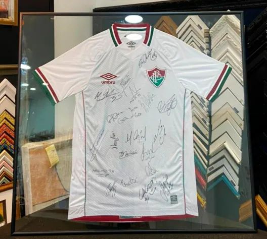 Emoldurar Camisa 