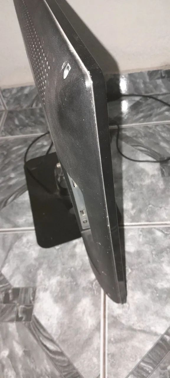 VENDO TV Philips  de 24 polegadas.  Ótimo estado.  - Foto 4