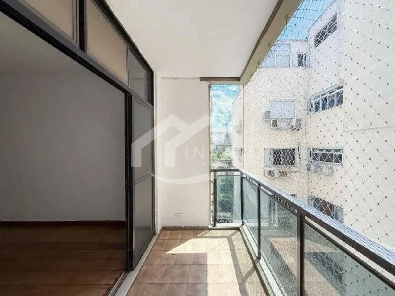 MARAVILHOSO APARTAMENTO COM VARANDA!!! - Foto 2