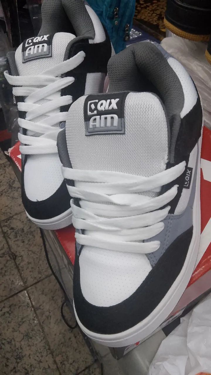Tênis Qix Am preto/branco original