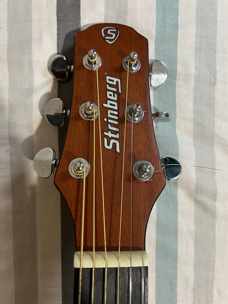 Violão Strinberg SJ200 com capa - Foto 2
