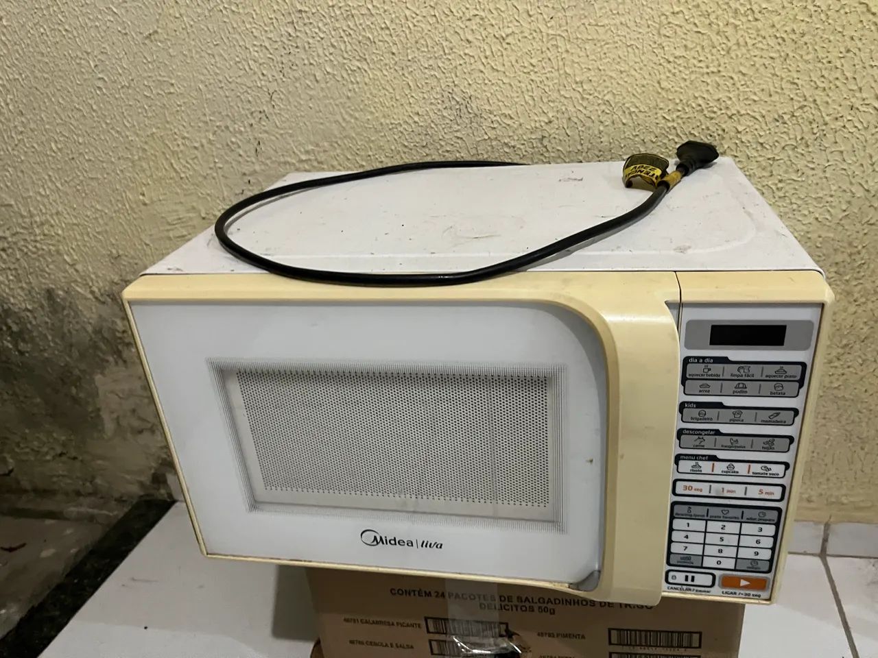 Microondas com defeito  - Foto 5