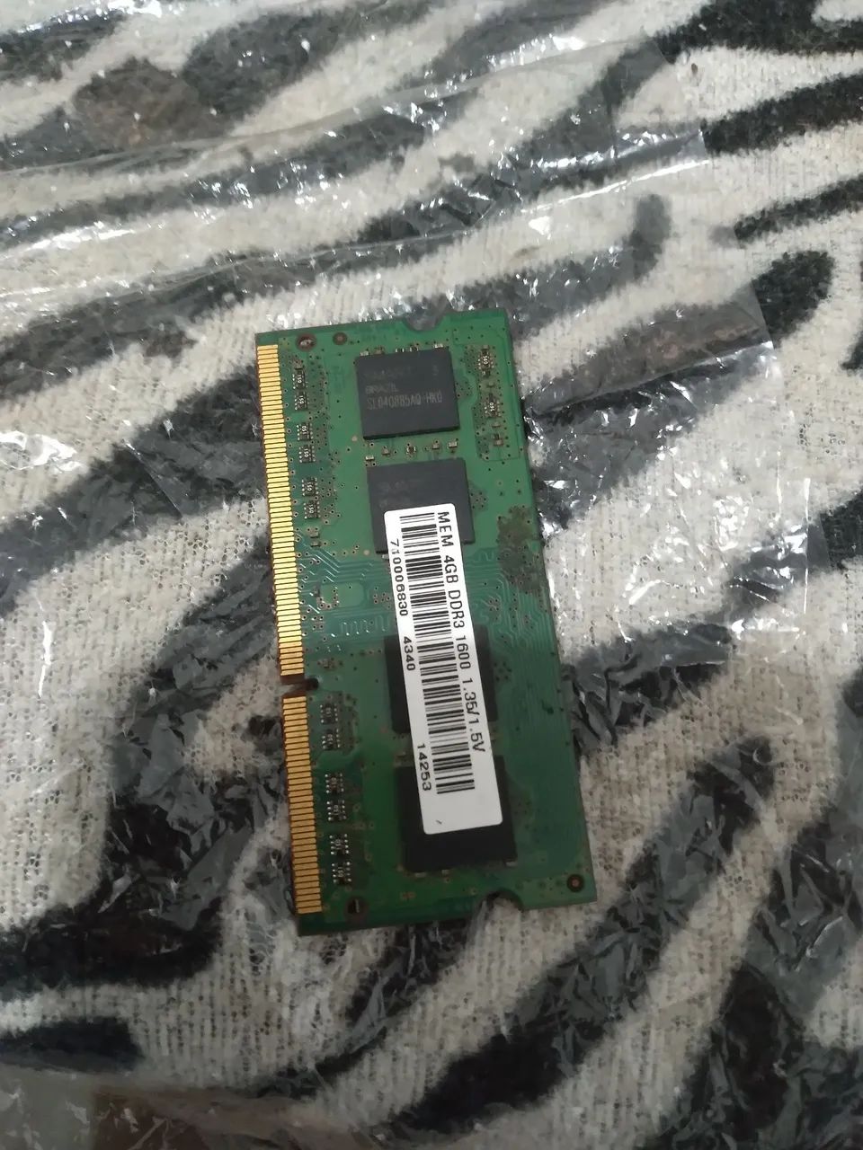 2 memórias 4g