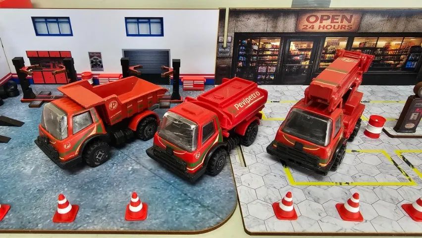 Miniatura Caminhões Pevi Usados (Usado)