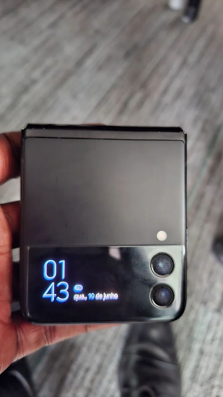 Samsung Galaxy Z Flip 3G - Foto 3