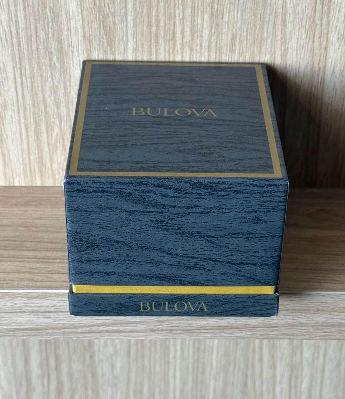Relógio Bulova Sutton 98A308 - Novo - Foto 2