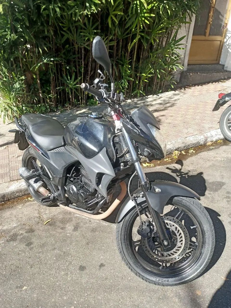 CB 300R 2011 - Foto 5