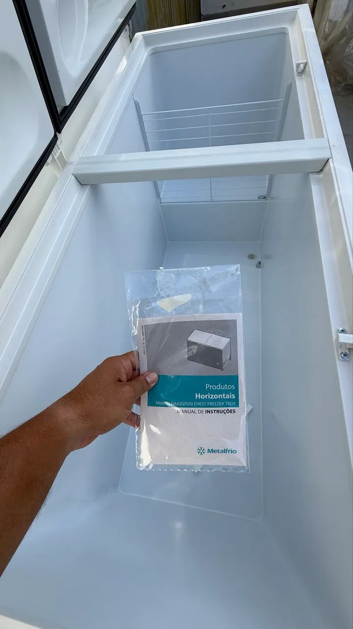 Freezer horizontal Metalfrio 543 litros bivolt inverte  - Foto 3
