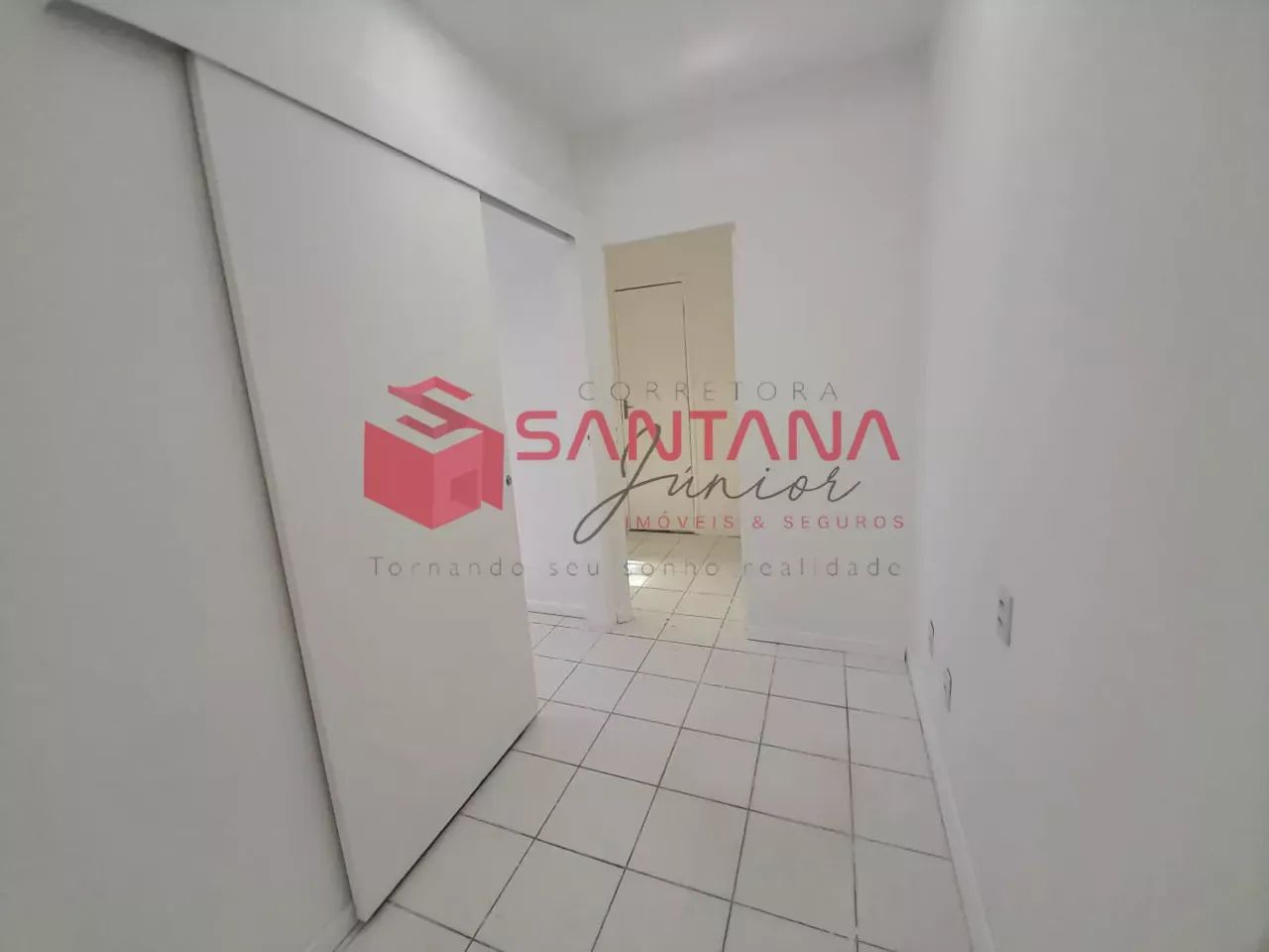 Sala comercial para locação na Luís Tarquínio