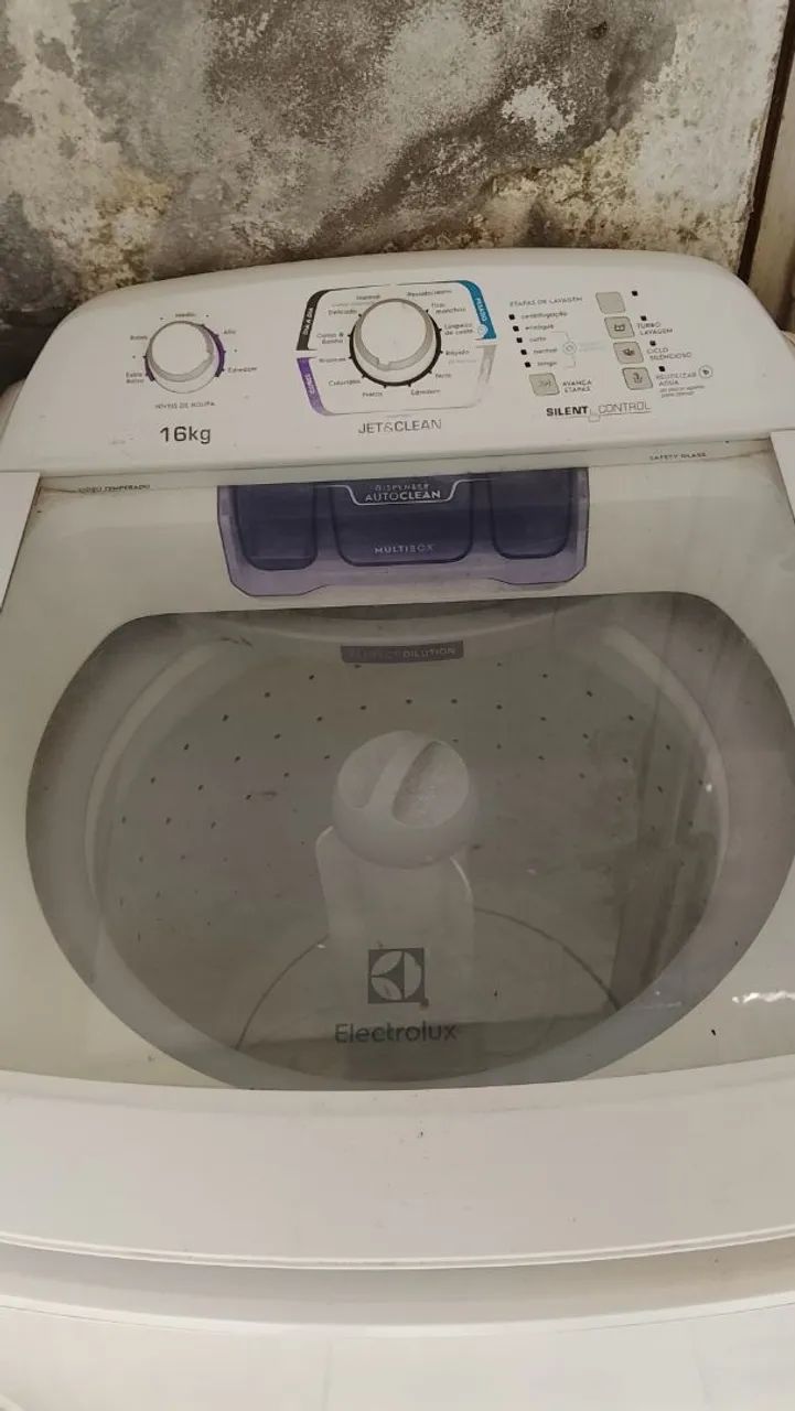Máquina de lavar roupa 