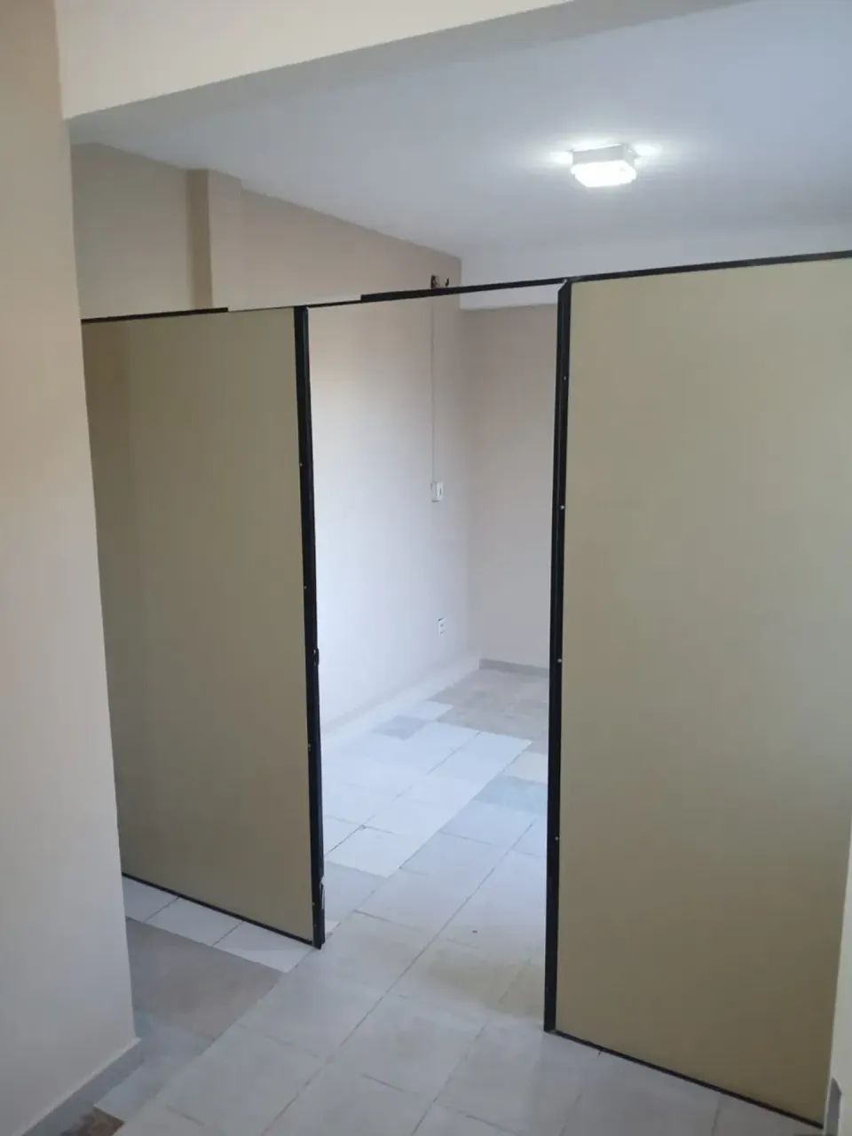 APARTAMENTO EM VILA COM LADEIRA  - SALA E QUARTO - Foto 3