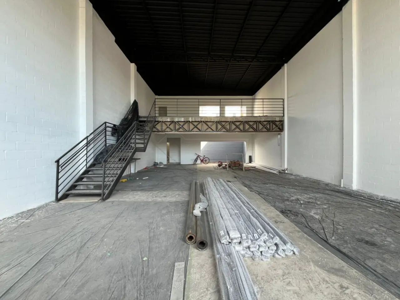 Barracão Comercial com 280m² de Área Útil localizado no Residencial Rubi - Limeira/SP - Foto 2