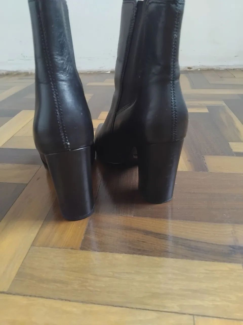 Bota Arezzo couro 35.36 - Foto 2