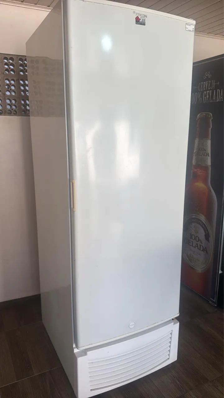 Freezer / Refrigerador Vertical FRICON - 569 Litros