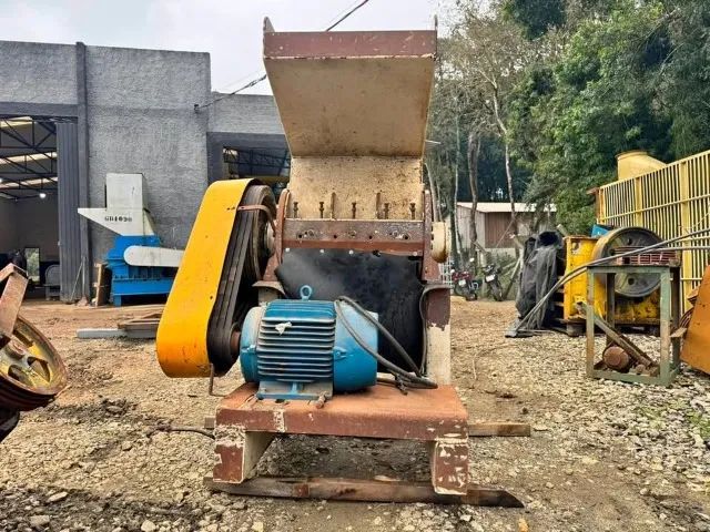 MOINHO PARA BORRAS + ROSCA TRANSPORTADORA