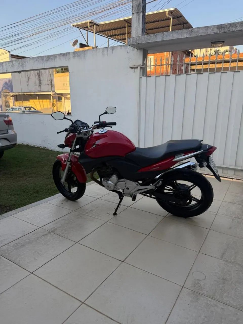 CB300R ANO/MODELO: 2011/2011 - Foto 4