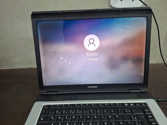 Notebook Toshiba Satellite L515 - Foto 3