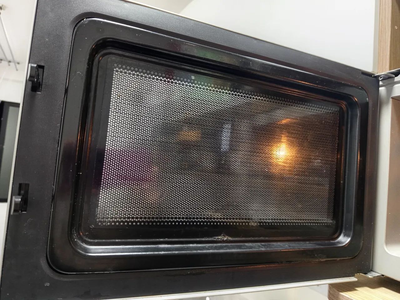 Microondas 32 L todo espelhado.  - Foto 4