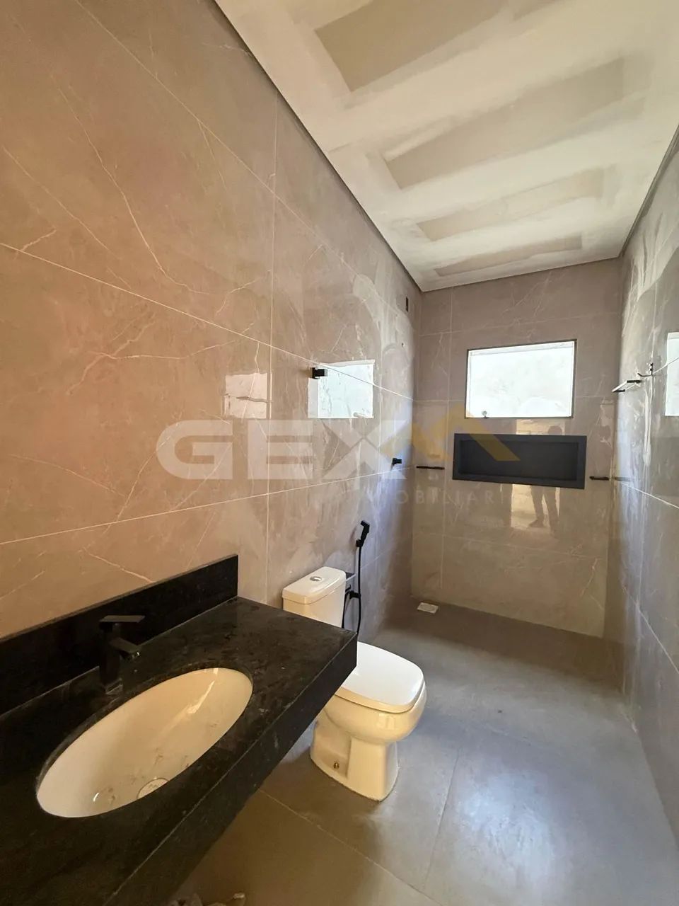 Casa à Venda com 03 Quartos no Bairro Orion em Divinópolis MG. - Foto 3