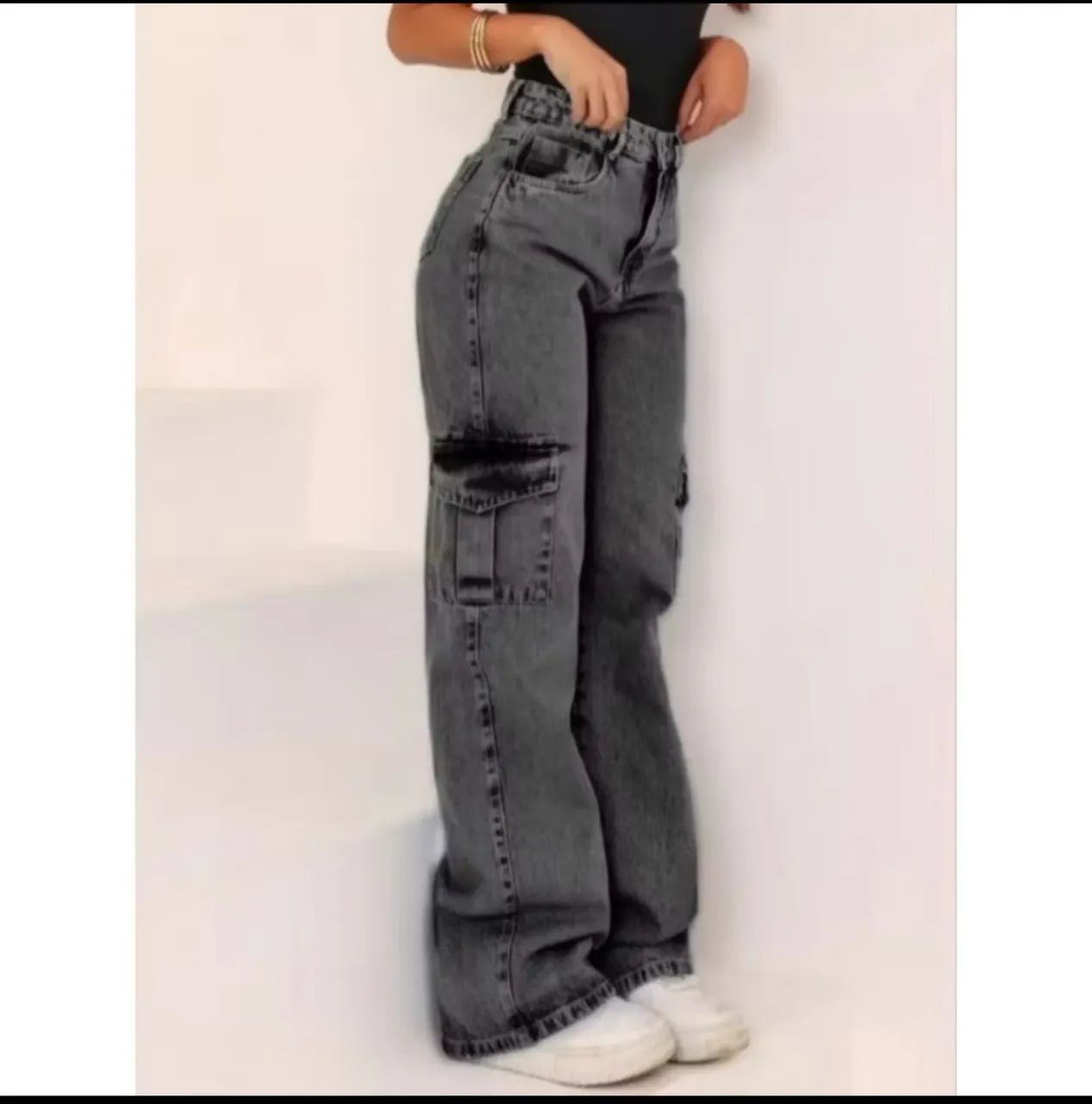 Vendo calça cargo preta e short jeans  - Foto 3