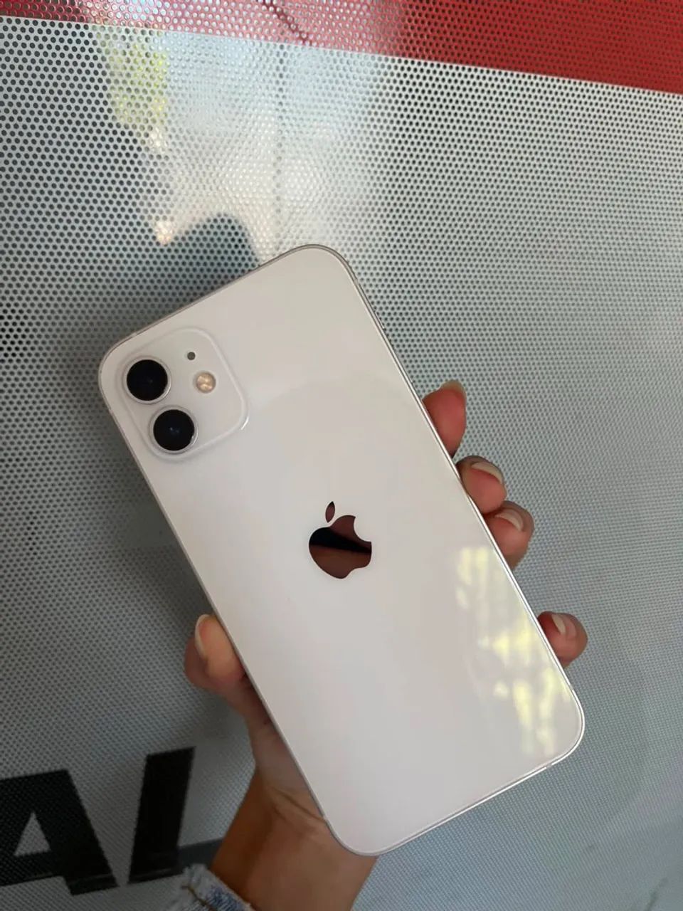 iPhone 12 branco 128GB