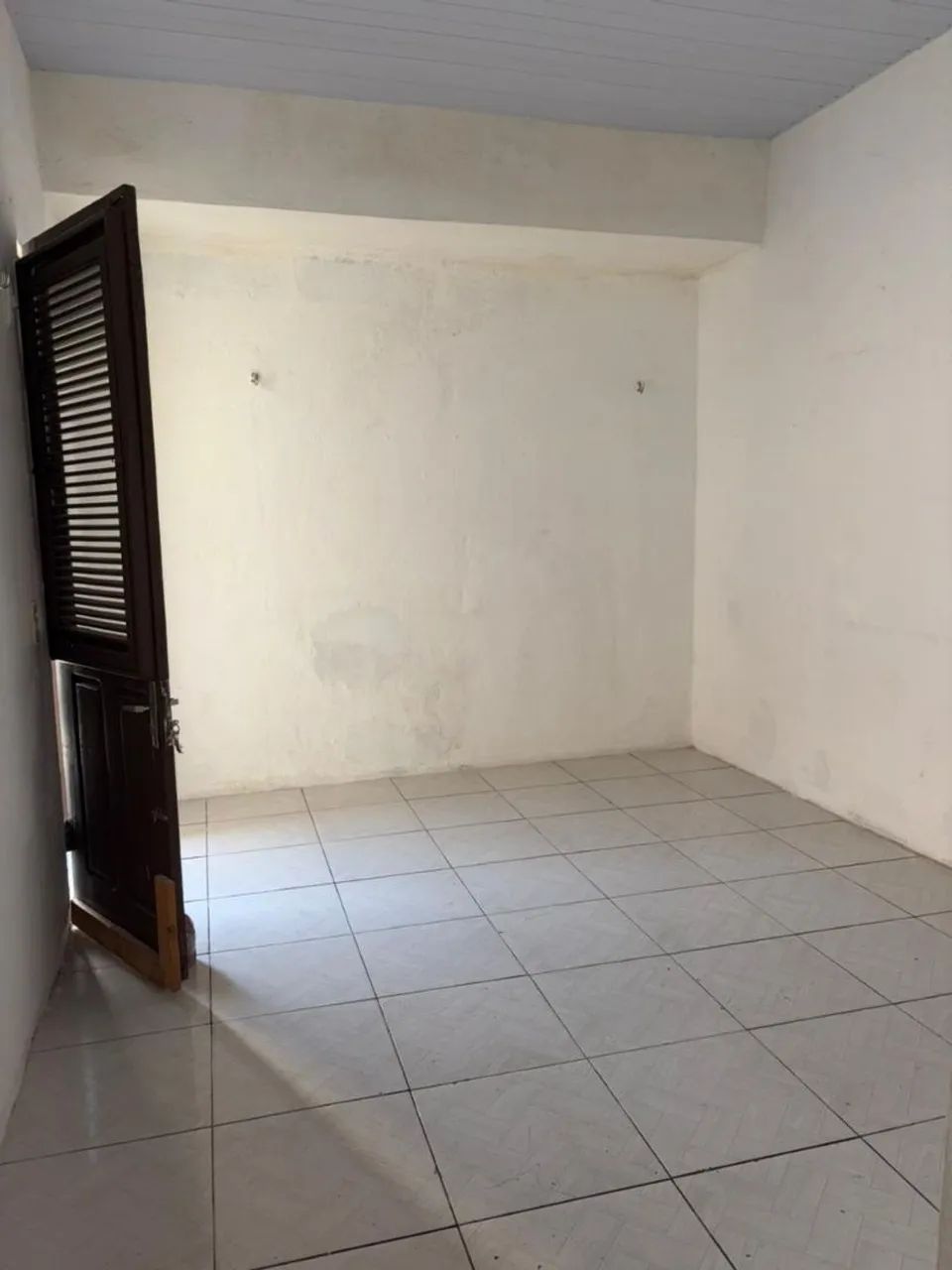 Alugo casa com 02 quartos próximo a Frei Cirilo na Messejana - Foto 3