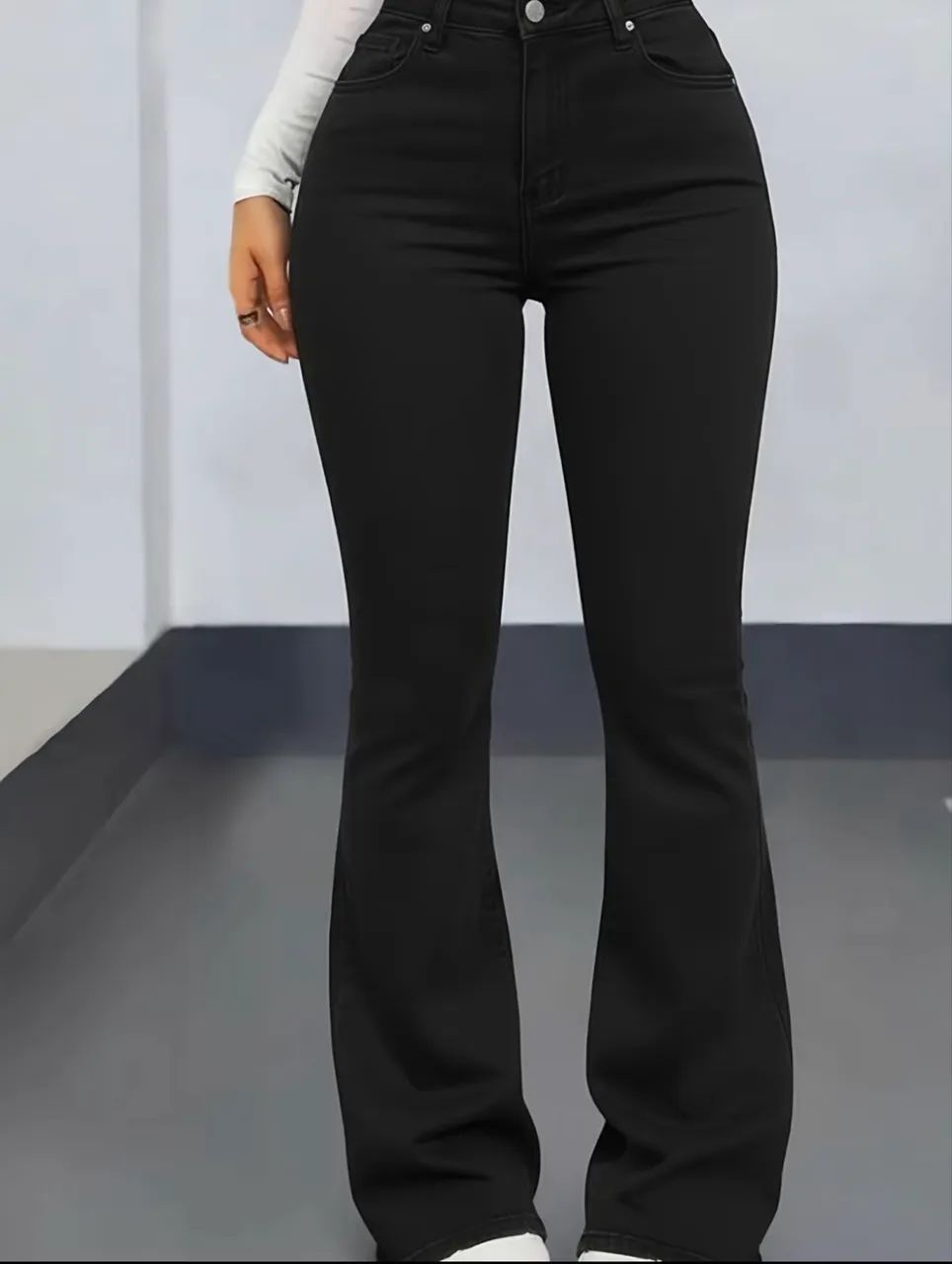 Calça jeans preta  - Foto 3