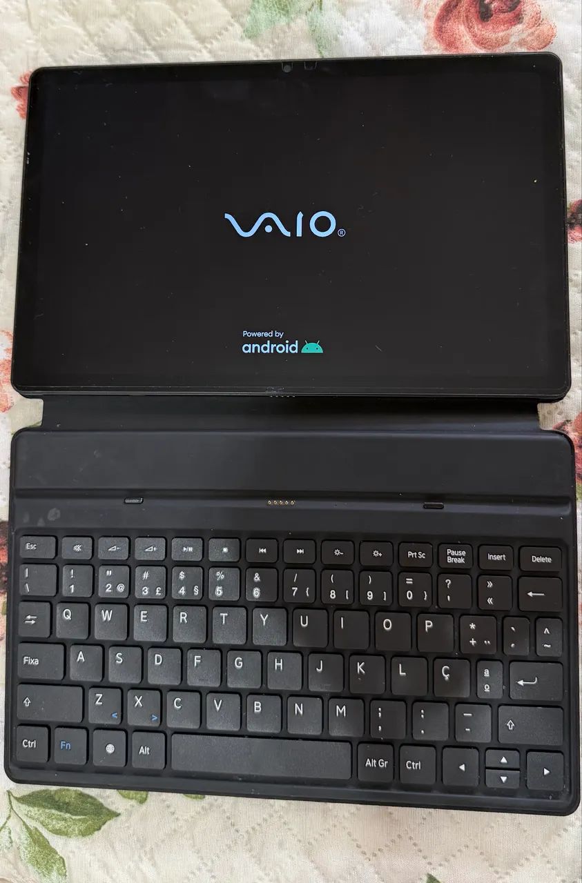 Tablet VAIO TL10 + Capa Teclado | R$ 1.100