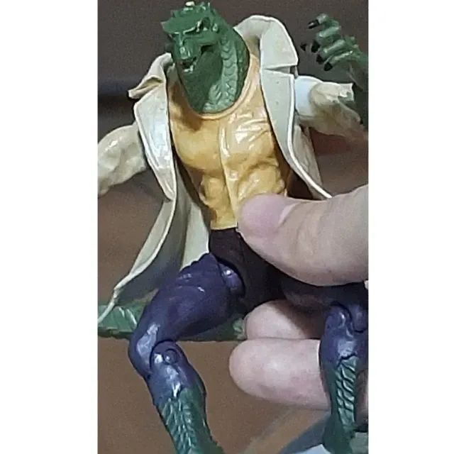 Action Figure Lizard Slashing Tail Attack Spider-man 3  2007 Hasbro - Foto 4