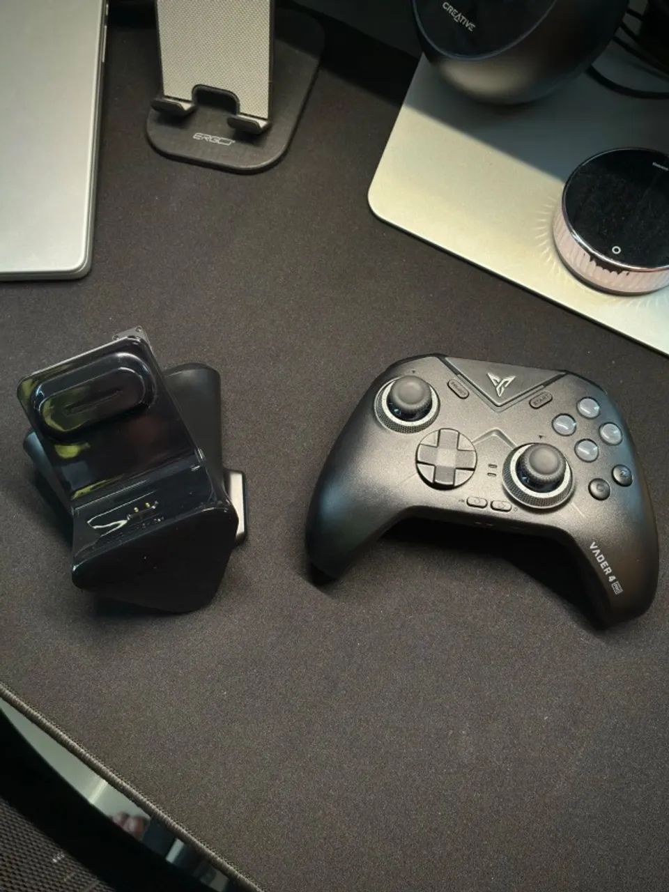 Controle PC Flydigi Vader 4 Pro + Dock - Foto 2