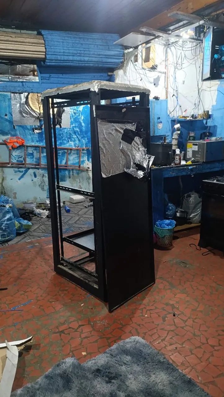 Rack de piso 71 furos 