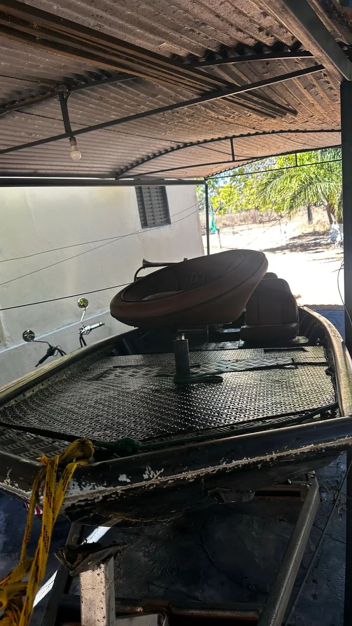 Vendo lancha