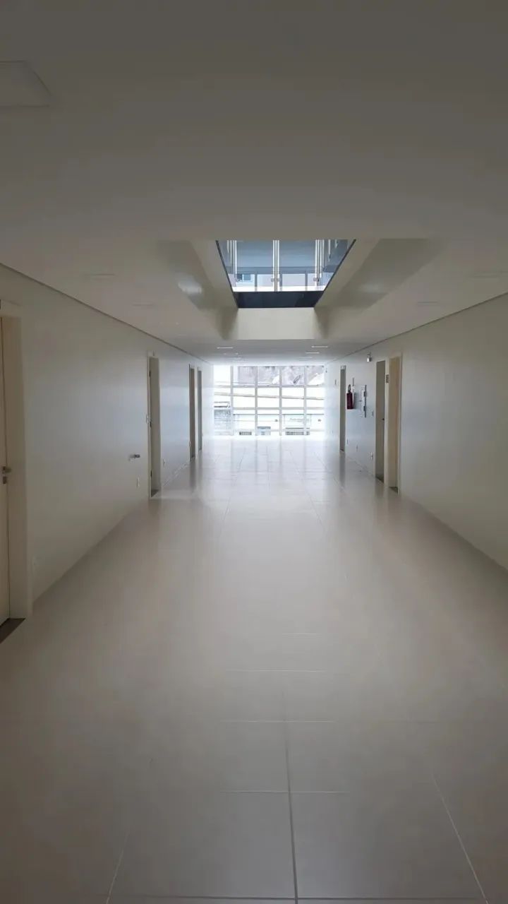 Prédio comercial para venda no bairro Martins. - Foto 5