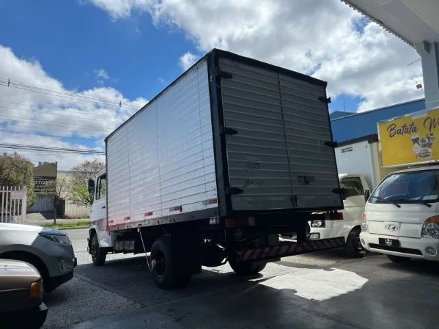 M B 608E - Foto 5