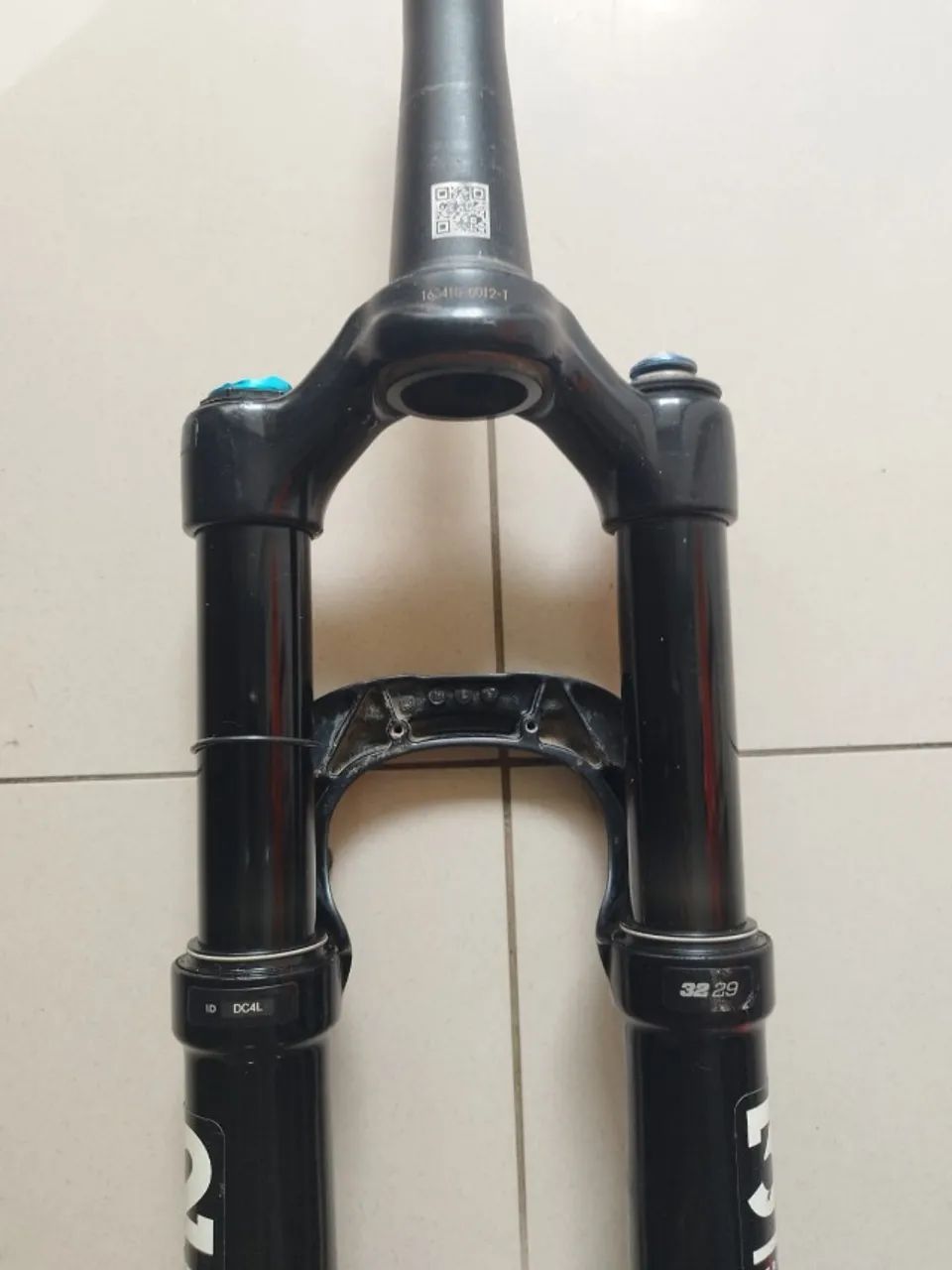 Suspensão Fox 32 Step-Cast (SC) Performance Aro 29 - Trava no Guidão - Foto 3