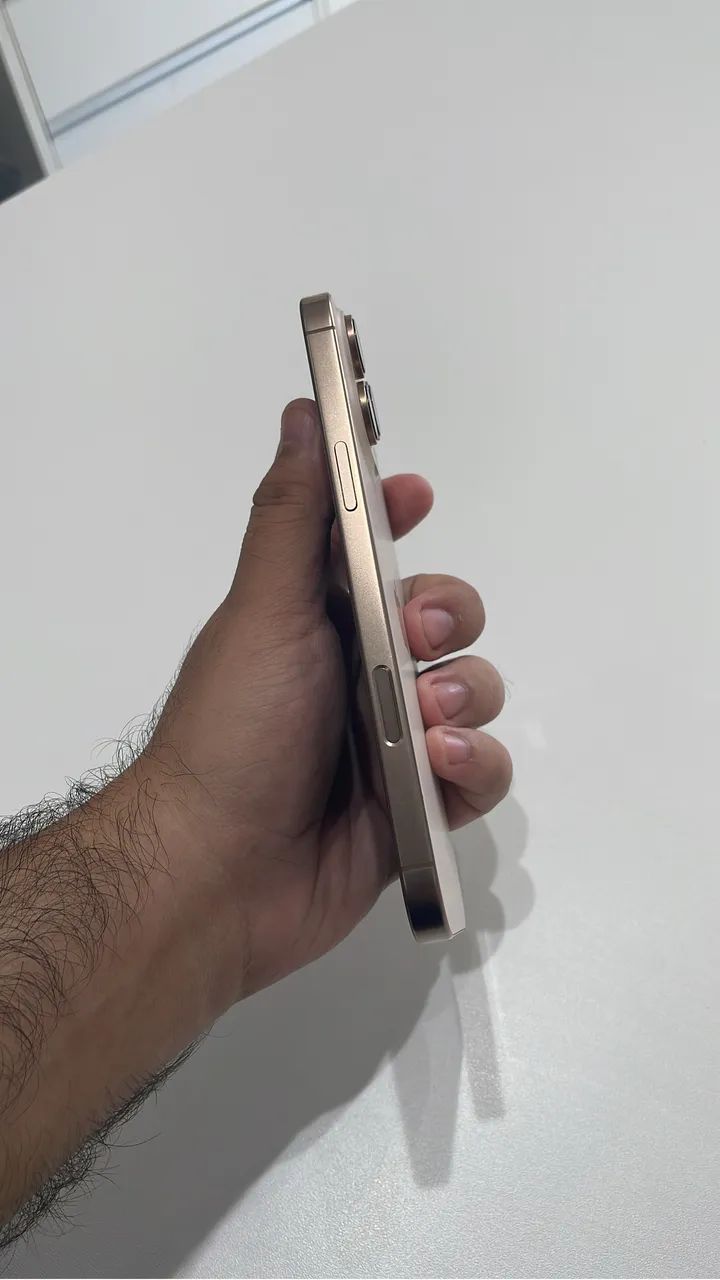 iPhone 16 Pro Max 256GB - Foto 5