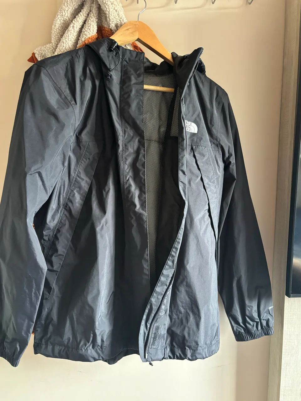 Anorak the north face