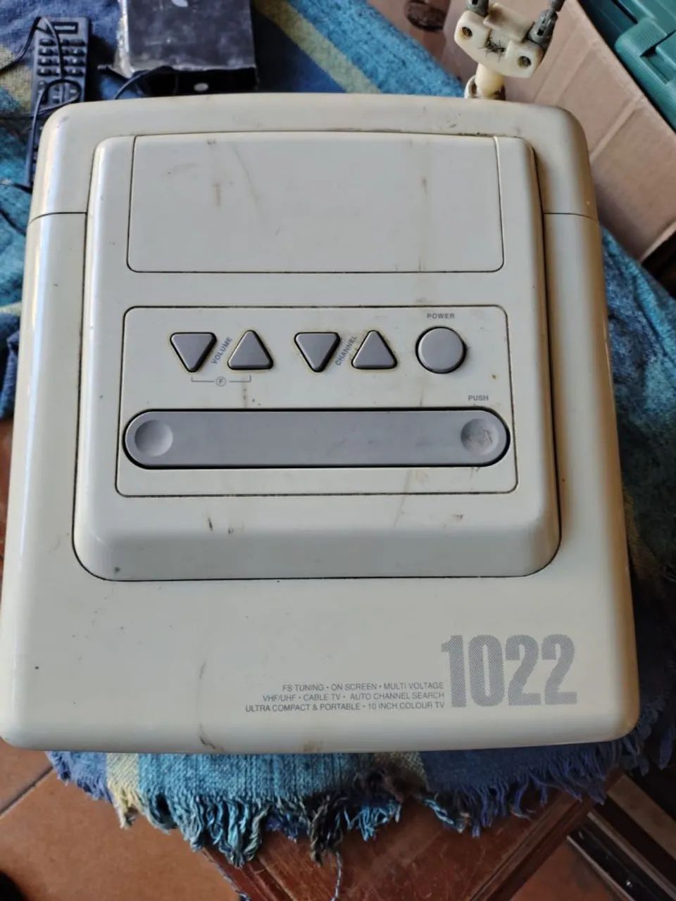 TV Antiga Vintage Semp Toshiba 1022 De Tubo 10 Polegadas - Funcionando! - Foto 2