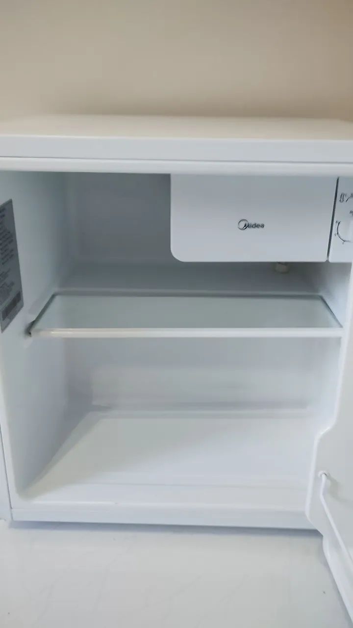 Frigobar Midea 45 l - Foto 4