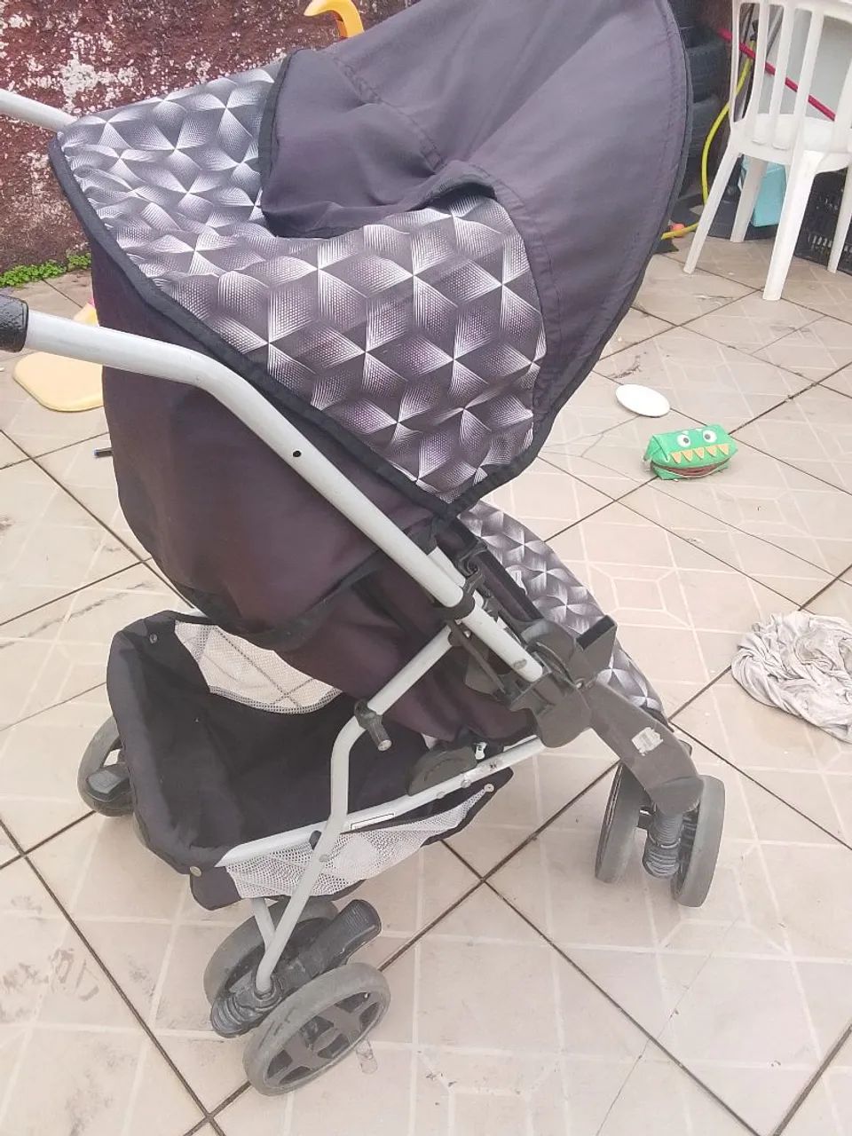 Vendo carrinho de bebê  - Foto 2