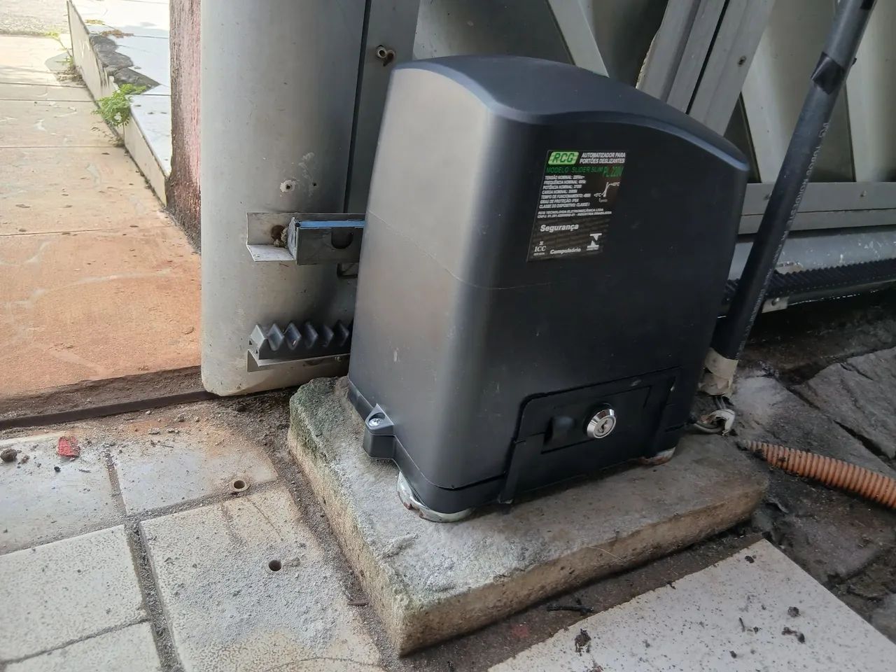 Instalação motor, segurança eletrônica.  - Foto 3