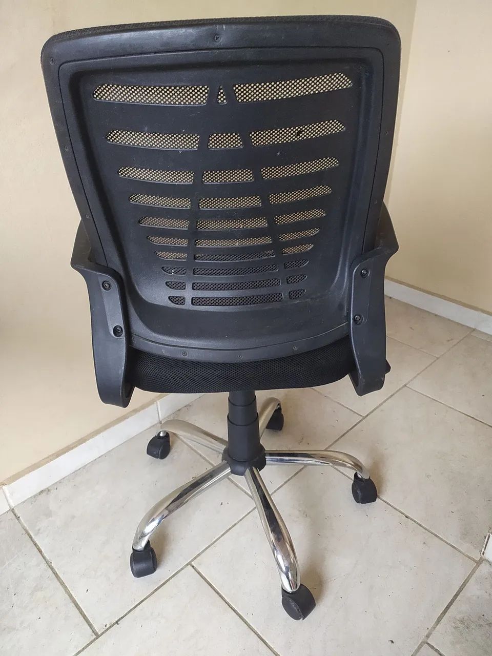 Cadeira de escritório  - Foto 3